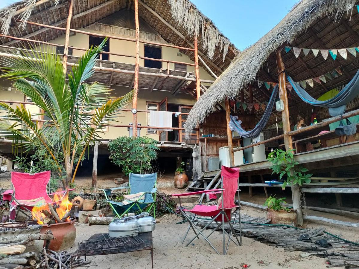 Casa Surf Lodge - Praia do Tofo Esterno foto