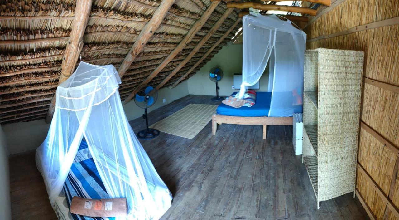 Casa Surf Lodge - Praia do Tofo Esterno foto
